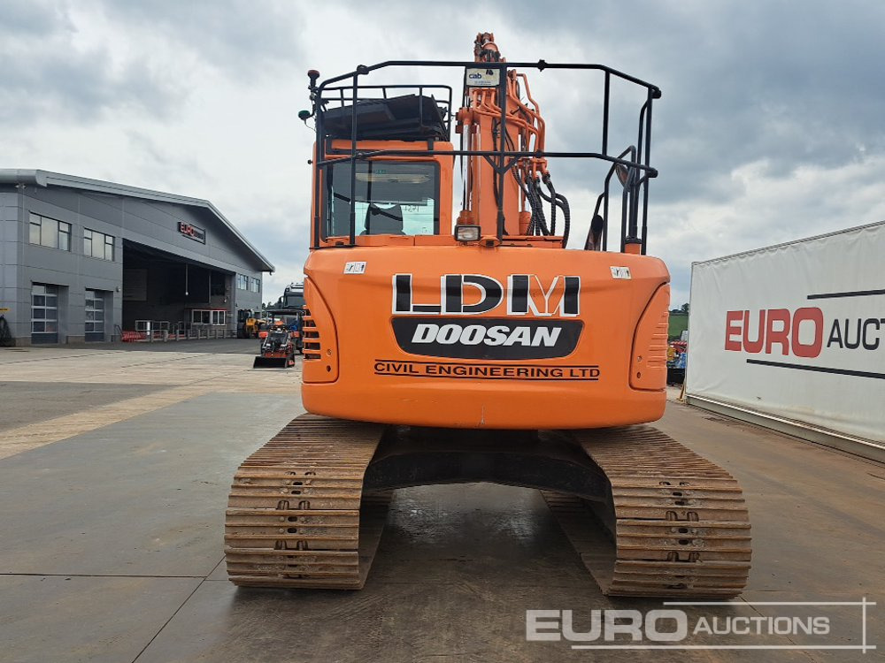 2015 Doosan DX140LCR-3 - Pelle sur chenille: photos 4 2015 Doosan DX140LCR-3 - Pelle sur chenille: photos 4