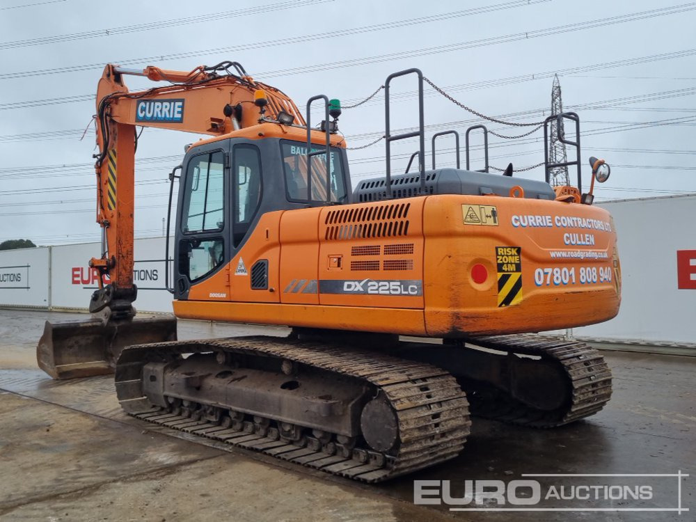 2015 Doosan DX225LC-3 - Pelle sur chenille: photos 3 2015 Doosan DX225LC-3 - Pelle sur chenille: photos 3