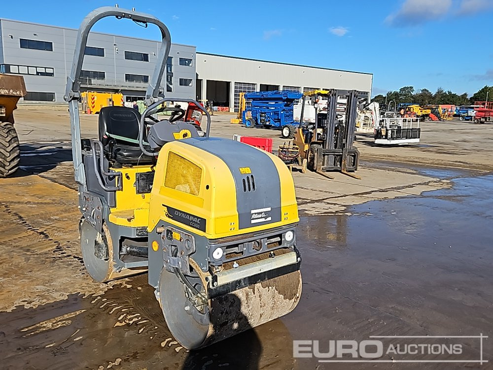 Compacteur 2015 Dynapac CC800: photos 7
