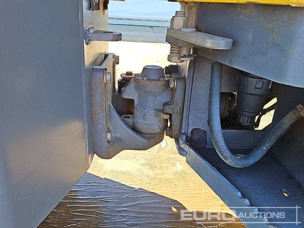 Compacteur 2015 Dynapac CC800: photos 15