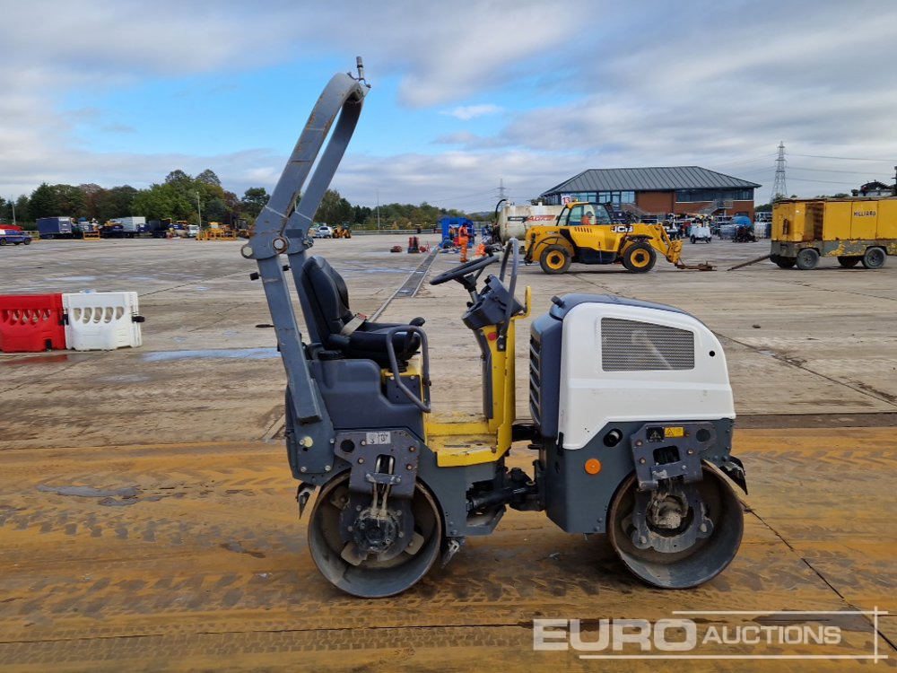 Compacteur 2015 Dynapac CC800: photos 6