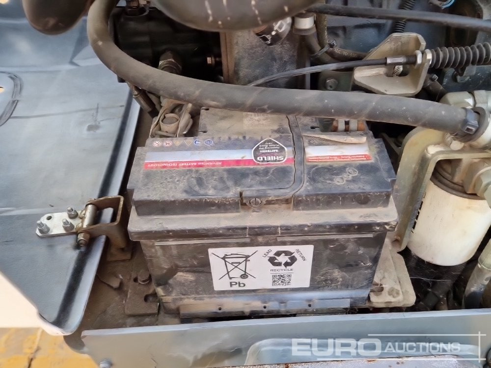 Compacteur 2015 Dynapac CC800: photos 16