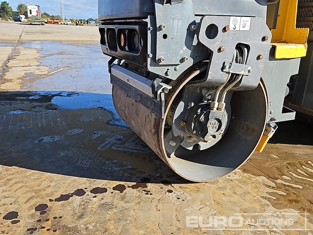 Compacteur 2015 Dynapac CC800: photos 11