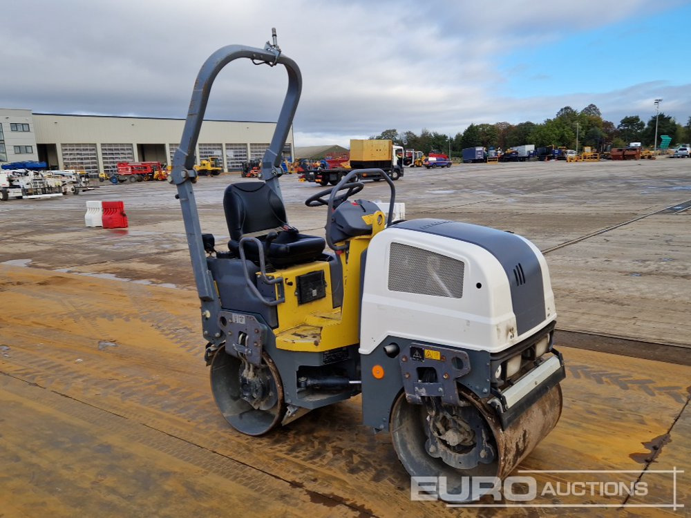 Compacteur 2015 Dynapac CC800: photos 7