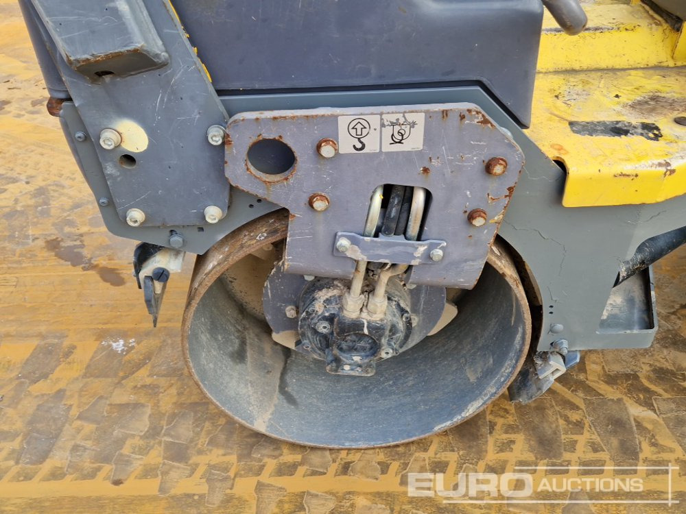 Compacteur 2015 Dynapac CC800: photos 11