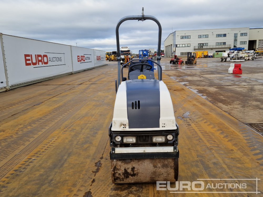 Compacteur 2015 Dynapac CC800: photos 8