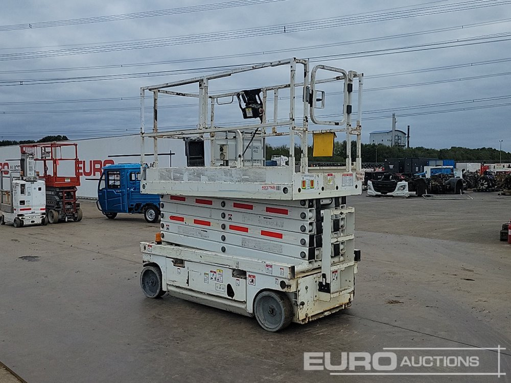 2015 Haulotte Compact 14 - Nacelle: photos 3 2015 Haulotte Compact 14 - Nacelle: photos 3