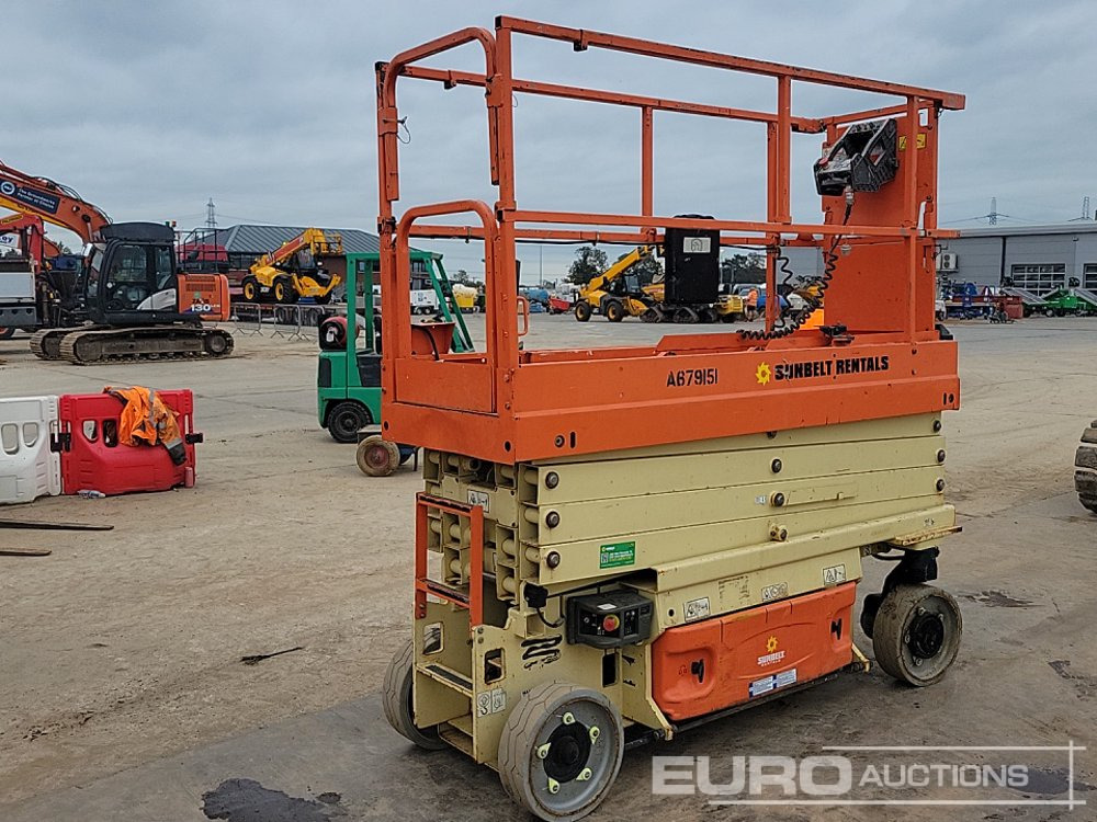 2015 JLG 2632ES - Nacelle: photos 5 2015 JLG 2632ES - Nacelle: photos 5