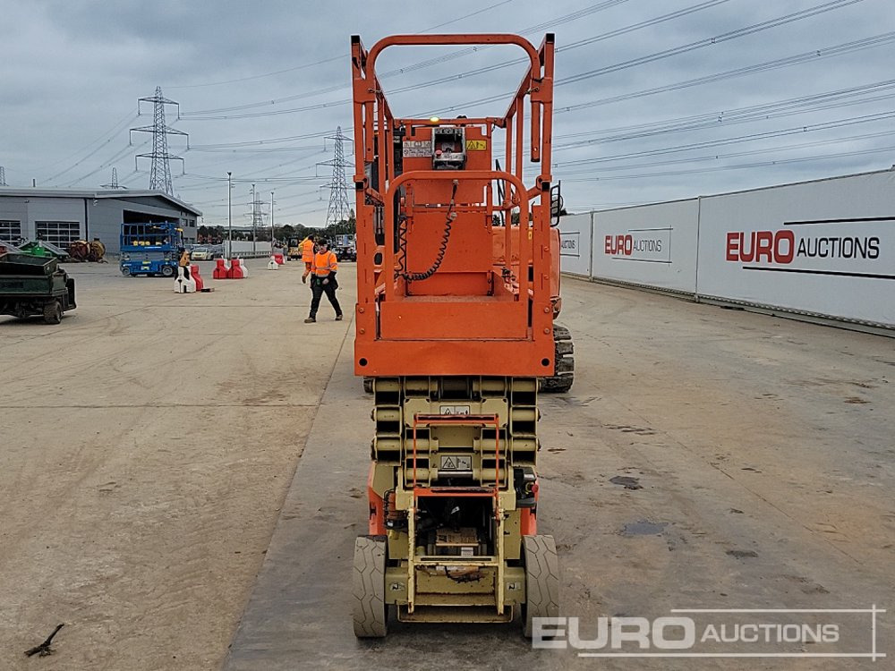 2015 JLG 2632ES - Nacelle: photos 4 2015 JLG 2632ES - Nacelle: photos 4