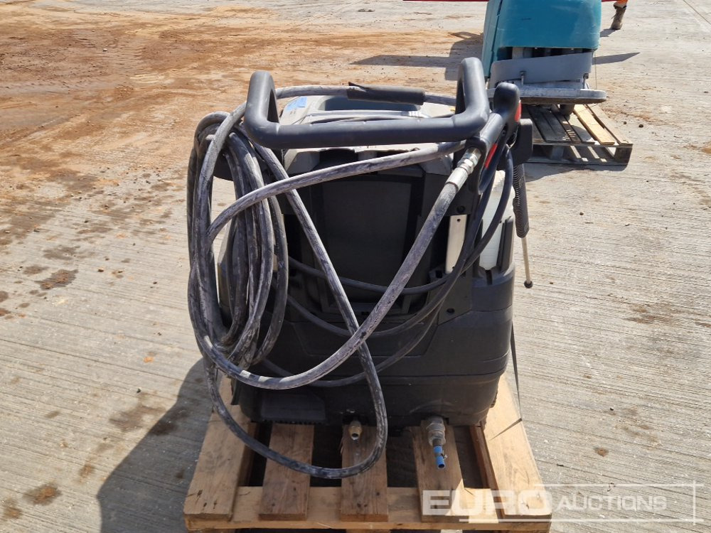 2015 Karcher HDS 6/10 C - Nettoyeur haute pression: photos 4 2015 Karcher HDS 6/10 C - Nettoyeur haute pression: photos 4