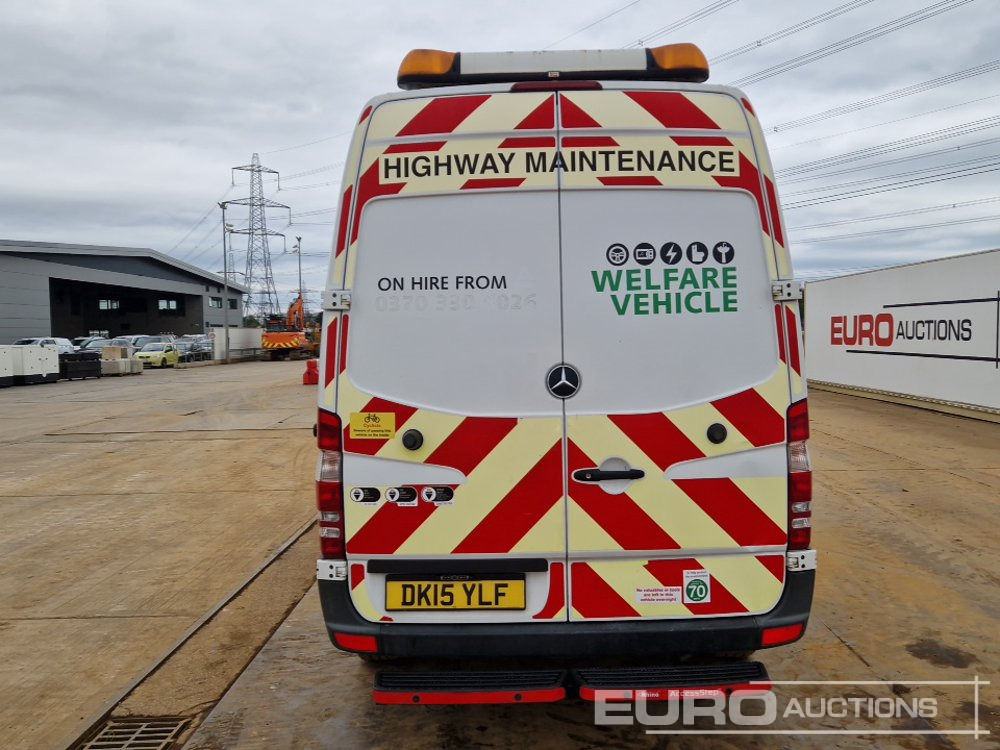 2015 Mercedes Sprinter - Utilitaire double cabine, Fourgon utilitaire: photos 4 2015 Mercedes Sprinter - Utilitaire double cabine, Fourgon utilitaire: photos 4