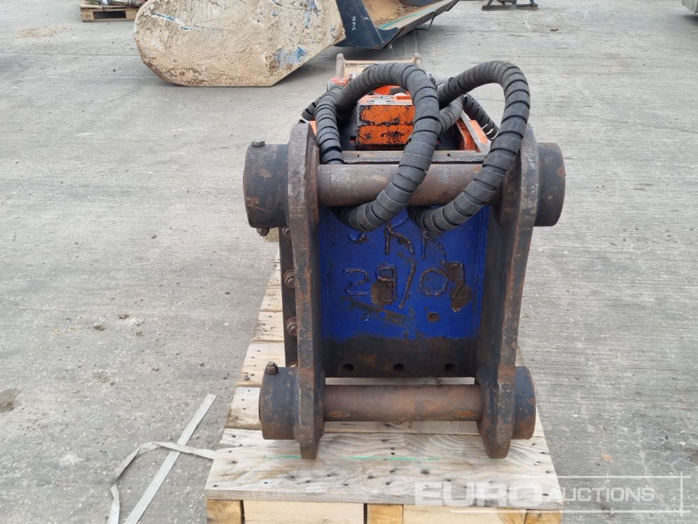 2015 NPK GH-10 - Marteau hydraulique: photos 4 2015 NPK GH-10 - Marteau hydraulique: photos 4