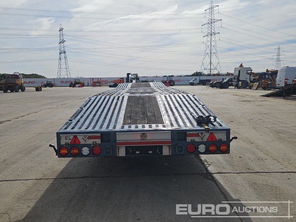2015 SDC Trailers Ltd Tri Axle Low Loader Trailer, Rear Steer - Remorque porte-engin surbaissée: photos 4 2015 SDC Trailers Ltd Tri Axle Low Loader Trailer, Rear Steer - Remorque porte-engin surbaissée: photos 4