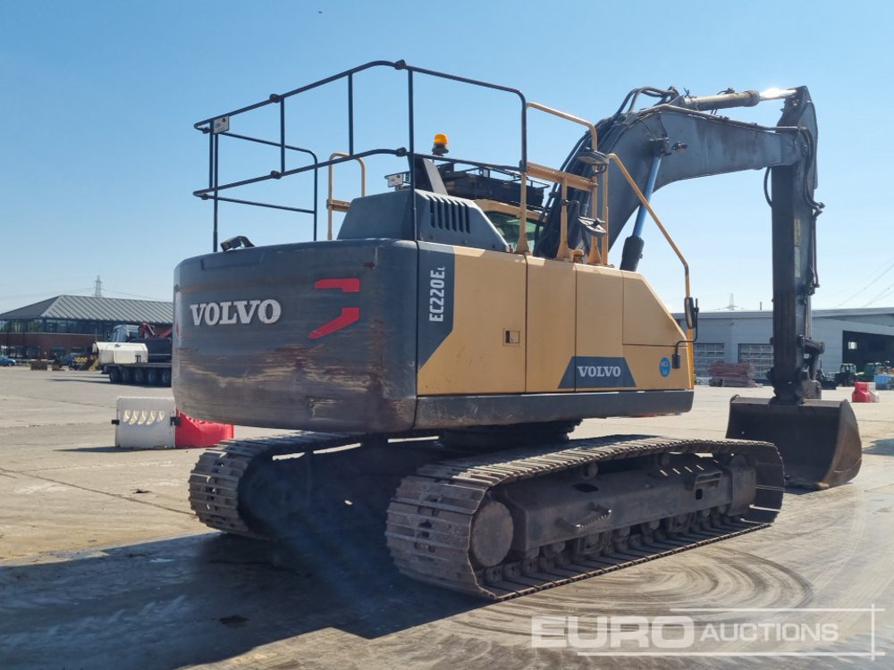 2015 Volvo EC220EL - Pelle sur chenille: photos 5 2015 Volvo EC220EL - Pelle sur chenille: photos 5