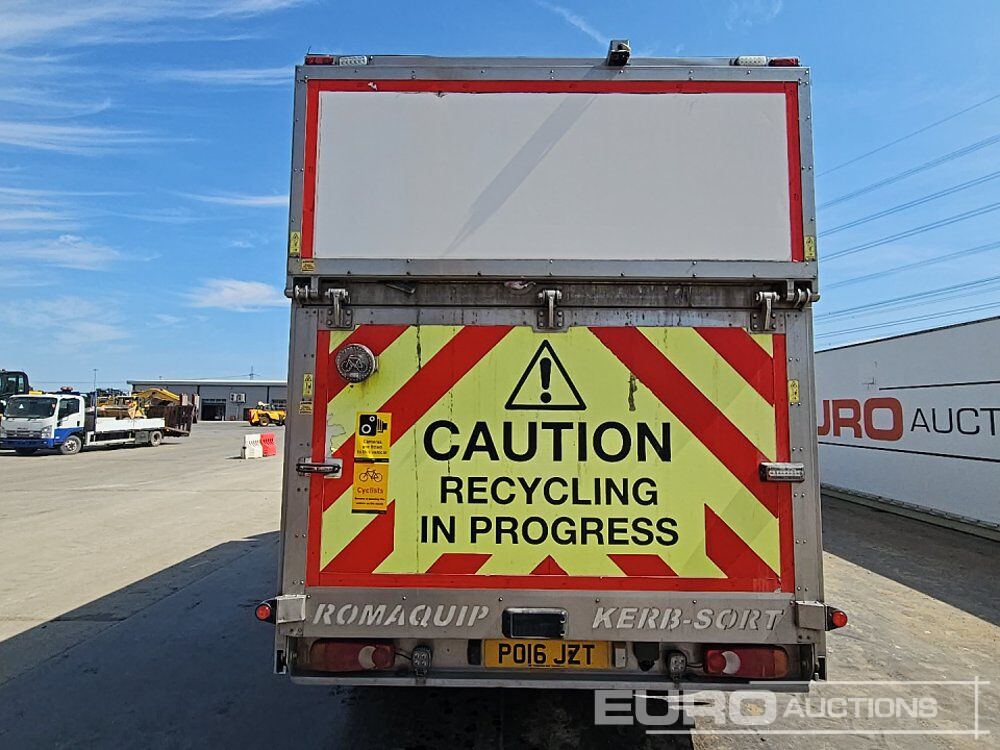 2016 DAF LF180 - Benne à ordures ménagères: photos 5 2016 DAF LF180 - Benne à ordures ménagères: photos 5