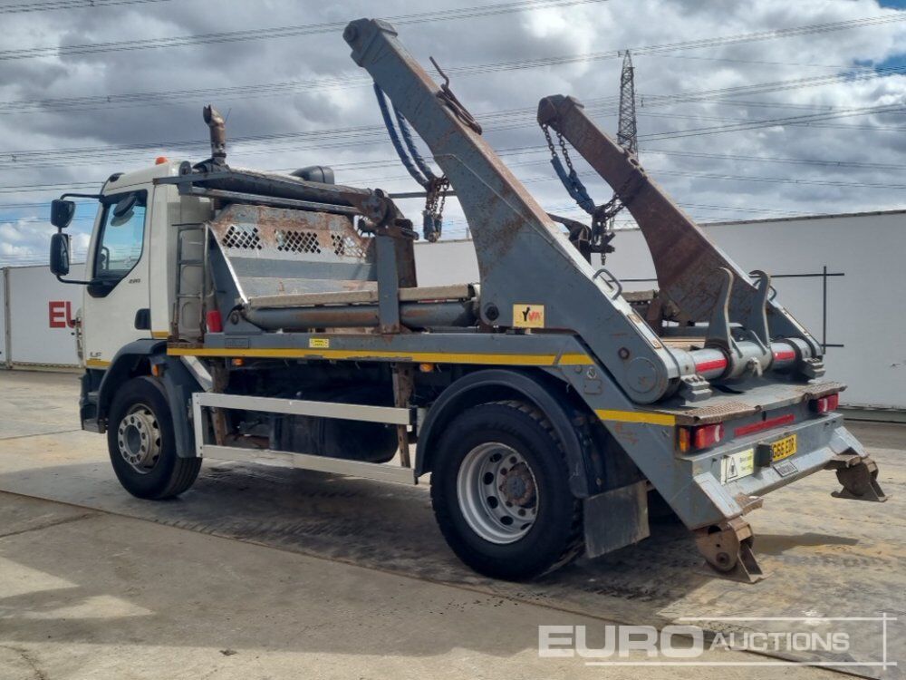 2016 DAF LF220 - Camion multibenne: photos 3 2016 DAF LF220 - Camion multibenne: photos 3