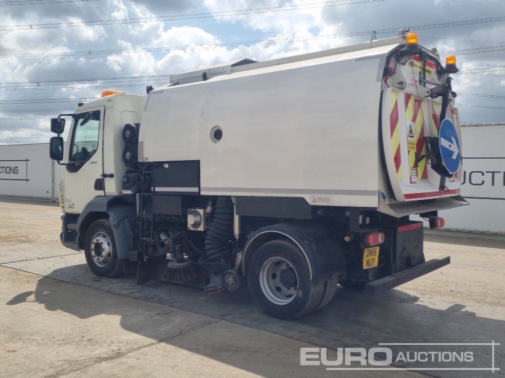 2016 DAF LF220 - Balayeuse de voirie: photos 3 2016 DAF LF220 - Balayeuse de voirie: photos 3