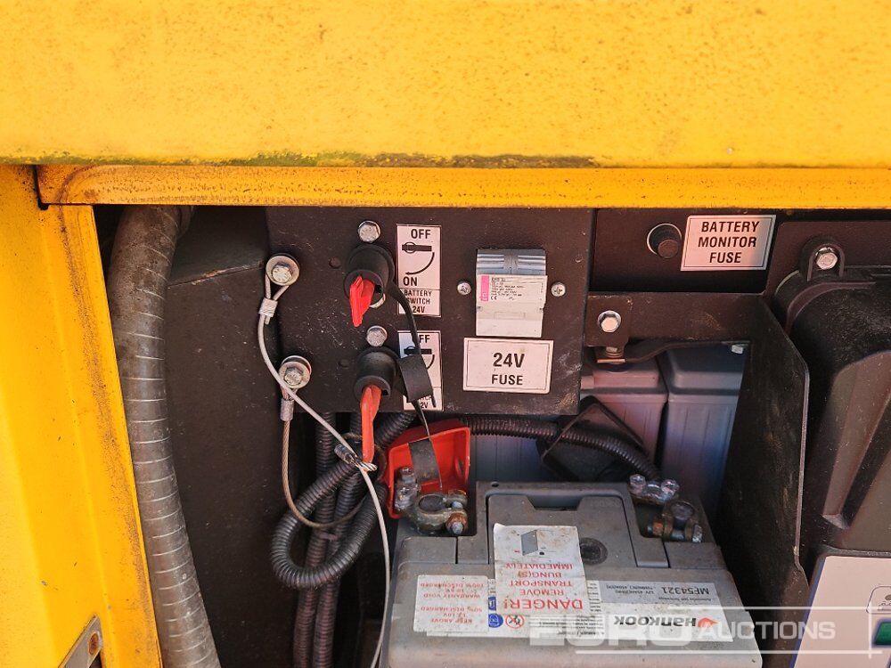 Mat d'éclairage 2016 Generac VT-Hybrid: photos 28 Mat d'éclairage 2016 Generac VT-Hybrid: photos 28