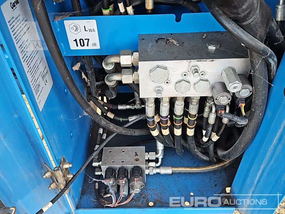 Nacelle 2016 Genie GS5390: photos 22