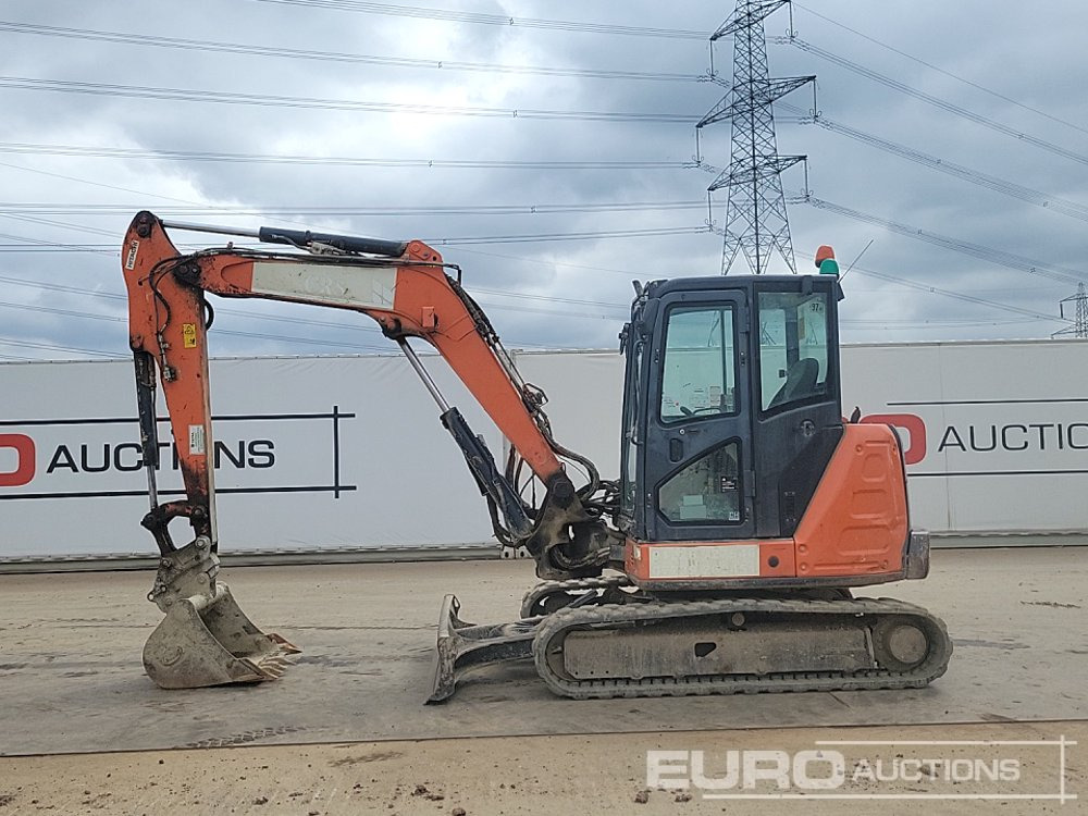 2016 Hitachi ZX65USB-5A - Mini pelle: photos 2 2016 Hitachi ZX65USB-5A - Mini pelle: photos 2