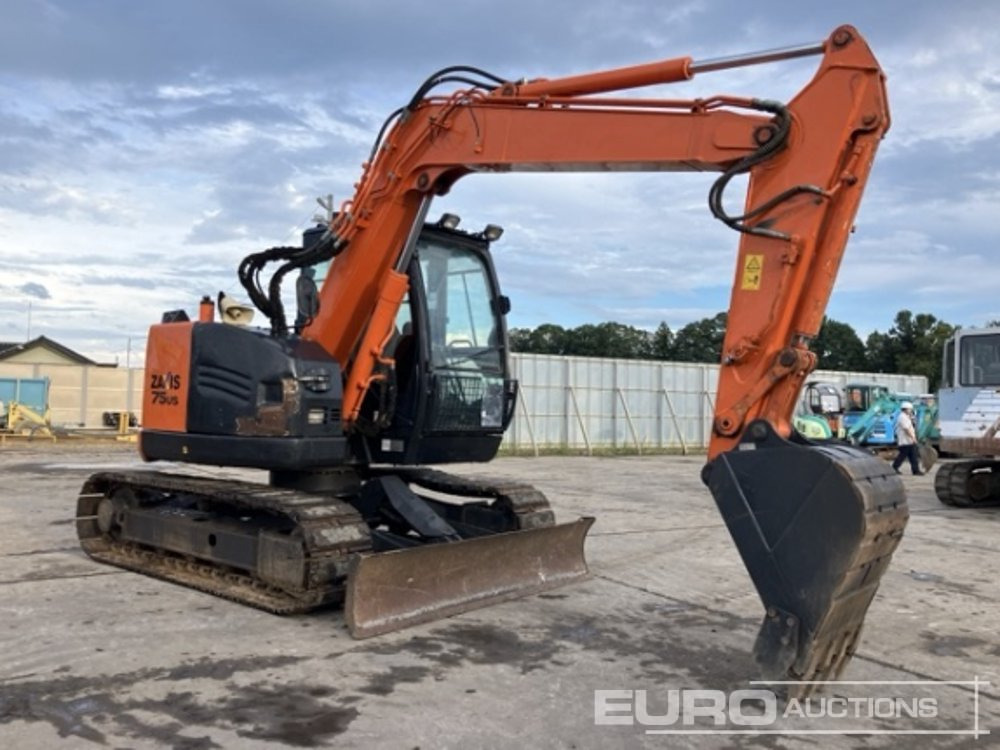 2016 Hitachi ZX75US-5 - Mini pelle: photos 4 2016 Hitachi ZX75US-5 - Mini pelle: photos 4