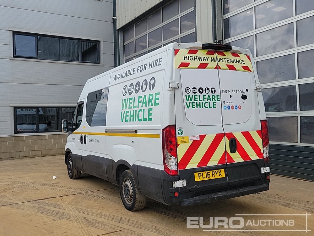 2016 Iveco Daily 35S11 - Utilitaire double cabine: photos 3 2016 Iveco Daily 35S11 - Utilitaire double cabine: photos 3