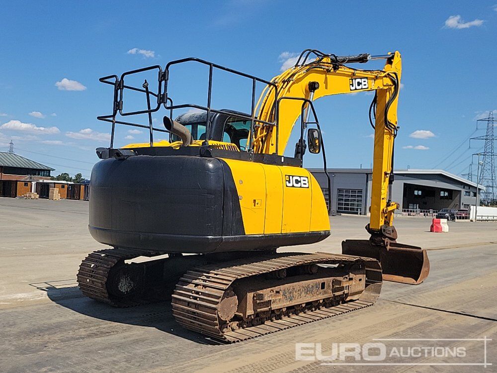 2016 JCB JS131 - Pelle sur chenille: photos 5 2016 JCB JS131 - Pelle sur chenille: photos 5