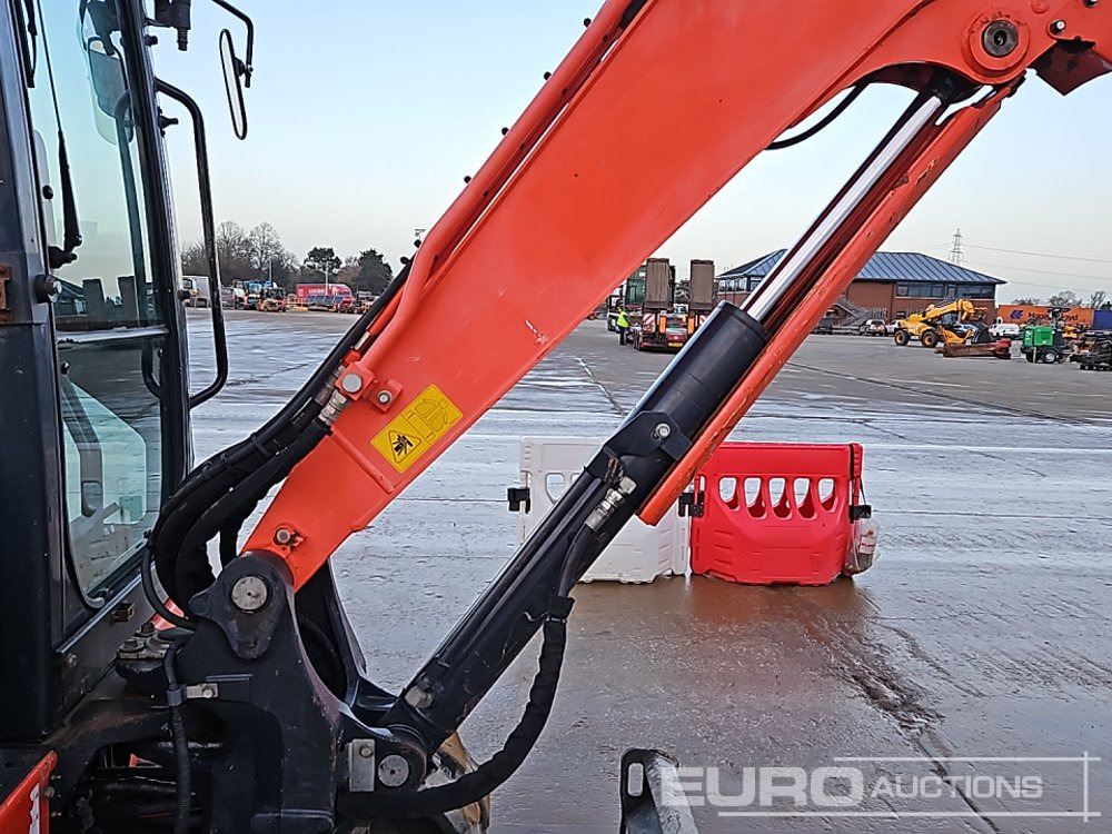 Mini pelle 2016 Kubota U48-4: photos 24 Mini pelle 2016 Kubota U48-4: photos 24