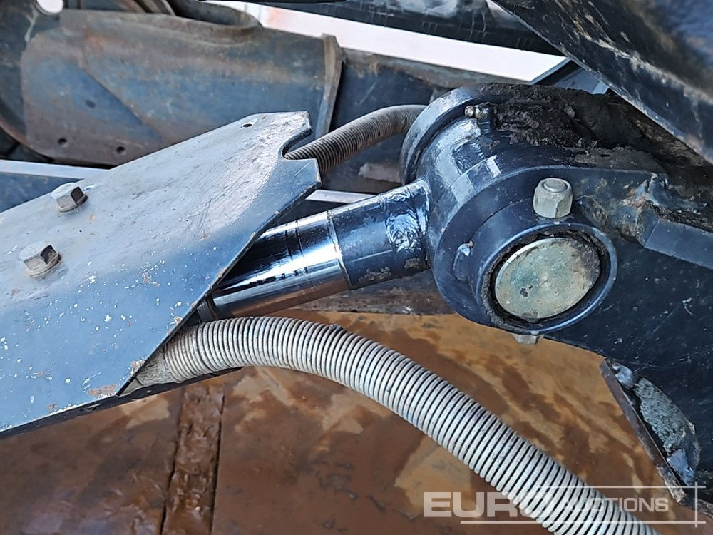 Mini pelle 2016 Kubota U48-4: photos 38 Mini pelle 2016 Kubota U48-4: photos 38