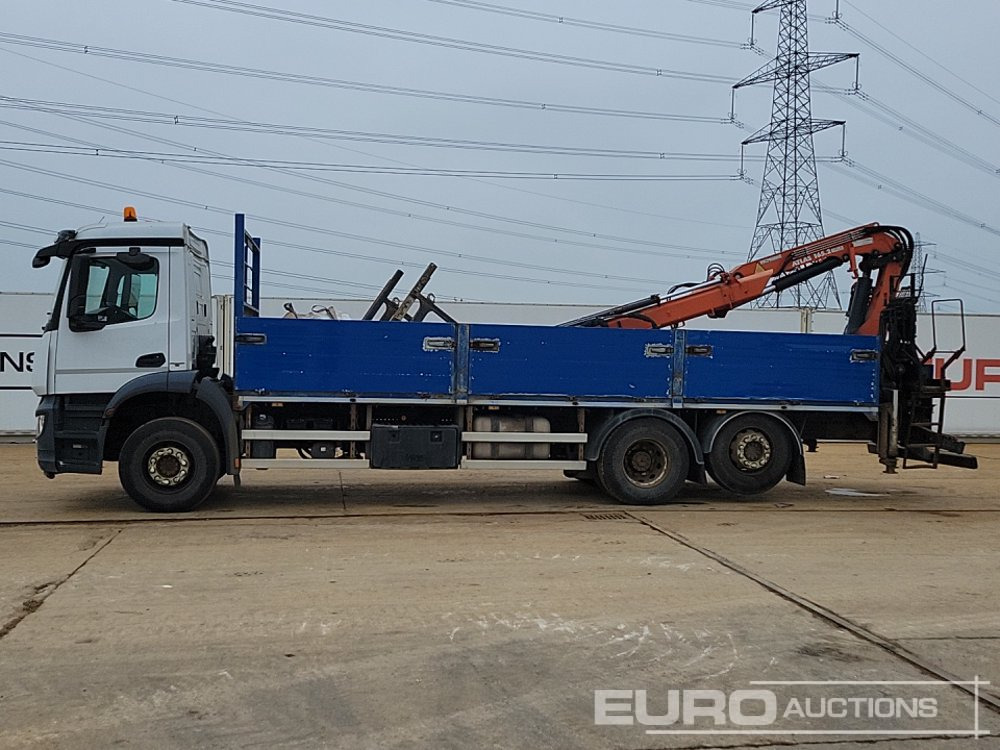 2016 Mercedes Arocs - Camion plateau: photos 2 2016 Mercedes Arocs - Camion plateau: photos 2