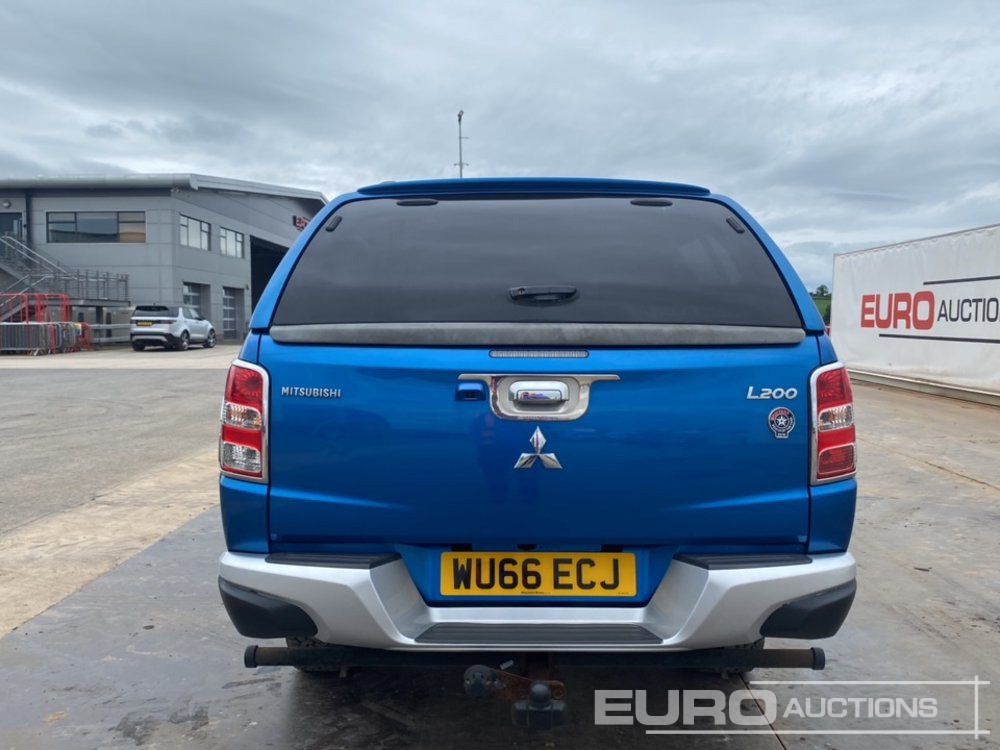 2016 Mitsubishi L200 - Pick-up: photos 4 2016 Mitsubishi L200 - Pick-up: photos 4