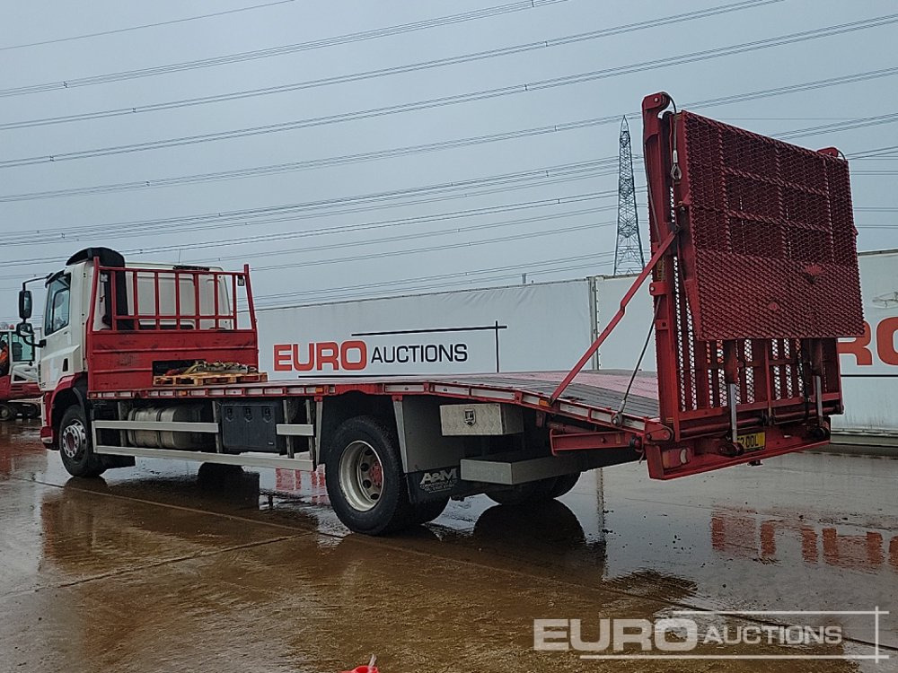 2017 DAF CF260 - Camion plateau: photos 3 2017 DAF CF260 - Camion plateau: photos 3