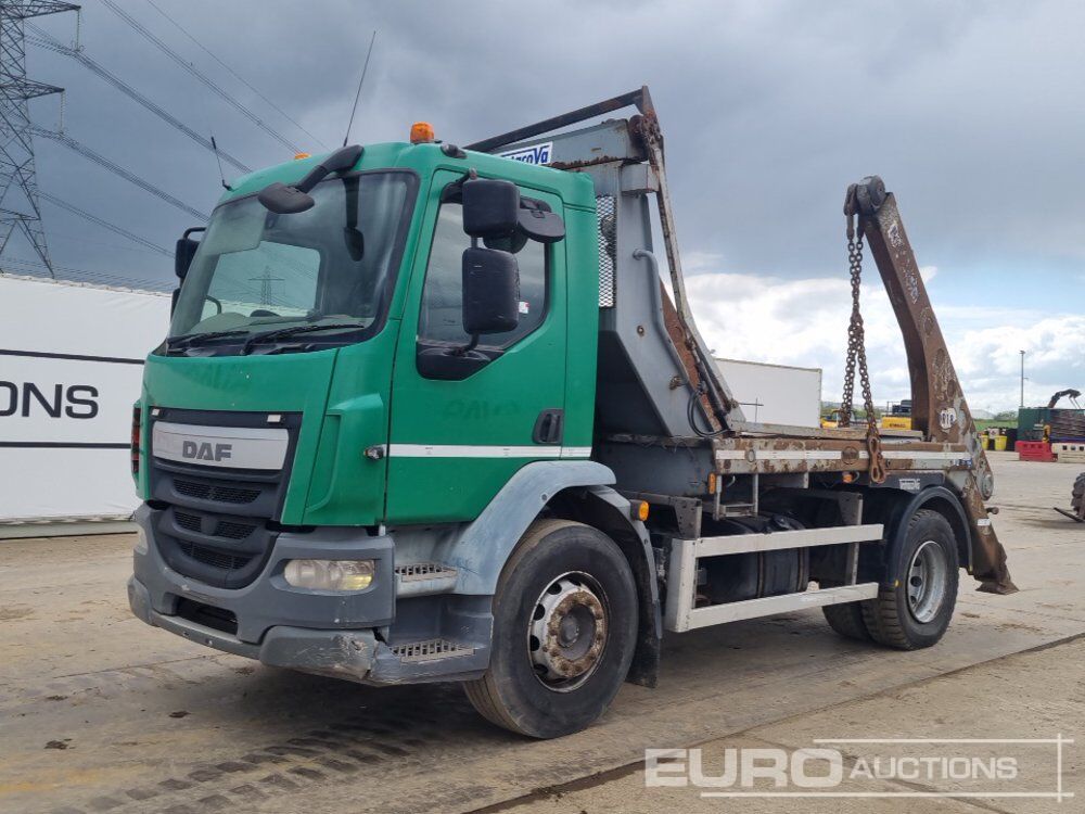 2017 DAF LF230 - Camion multibenne: photos 1 2017 DAF LF230 - Camion multibenne: photos 1