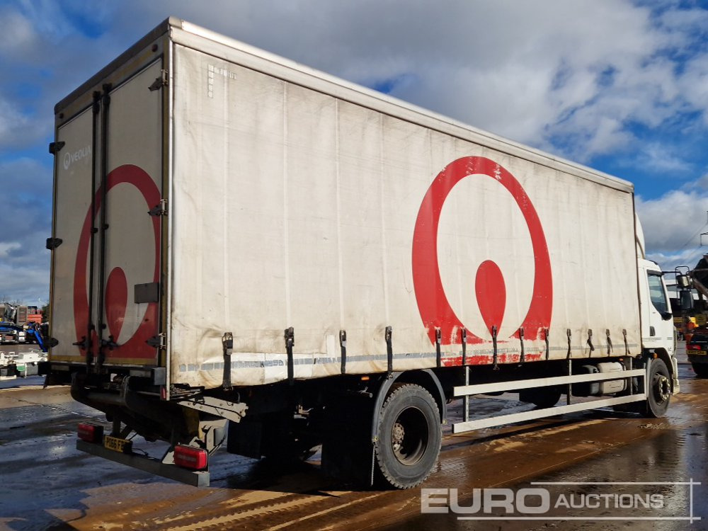 2017 DAF LF310 - Camion à rideaux coulissants: photos 5 2017 DAF LF310 - Camion à rideaux coulissants: photos 5