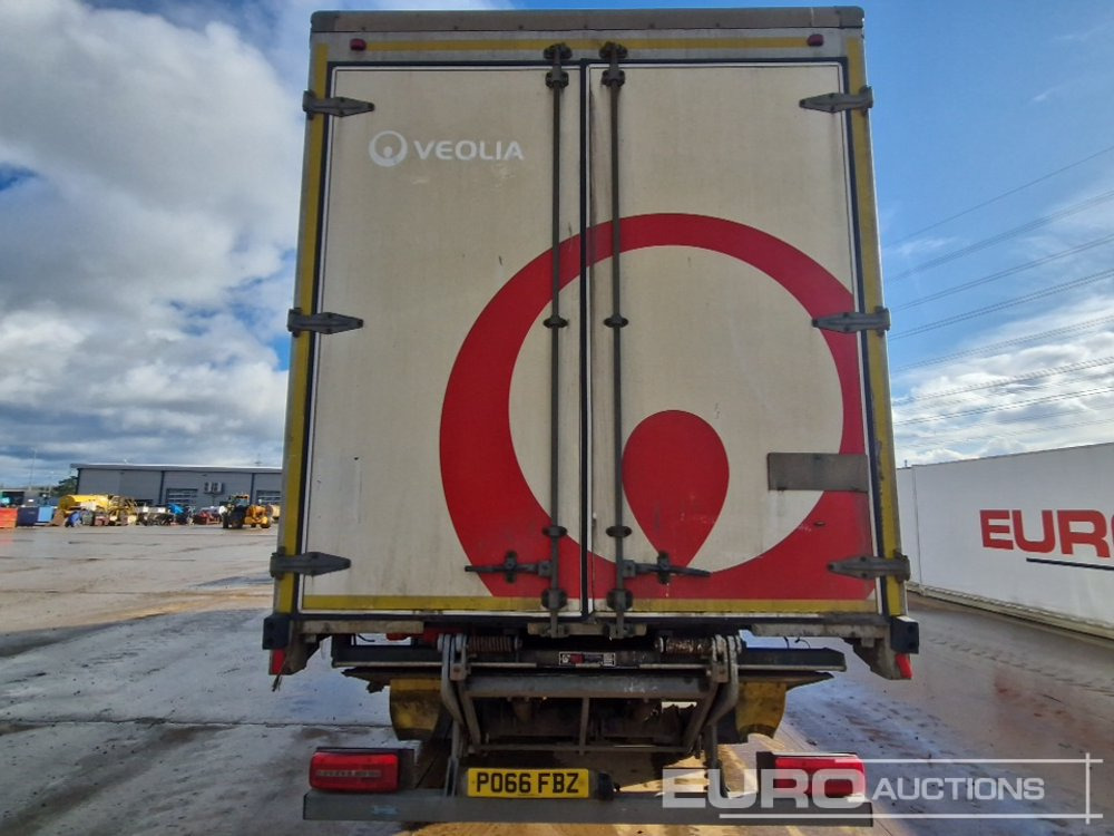 2017 DAF LF310 - Camion à rideaux coulissants: photos 4 2017 DAF LF310 - Camion à rideaux coulissants: photos 4