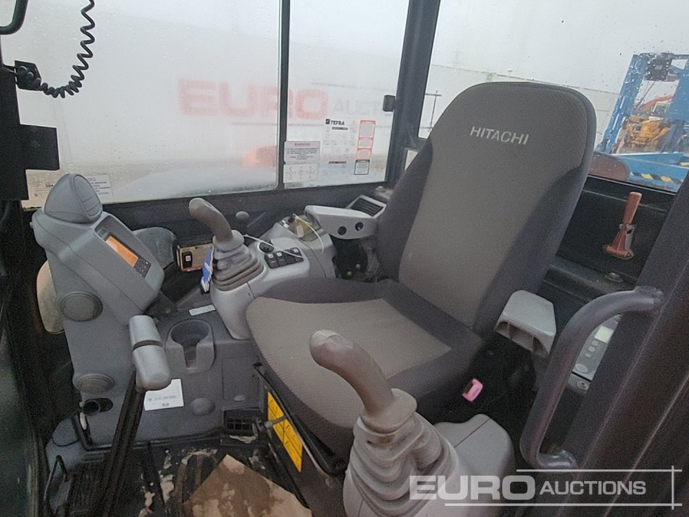 Mini pelle 2017 Hitachi ZX65USB-5A CLP: photos 32 Mini pelle 2017 Hitachi ZX65USB-5A CLP: photos 32