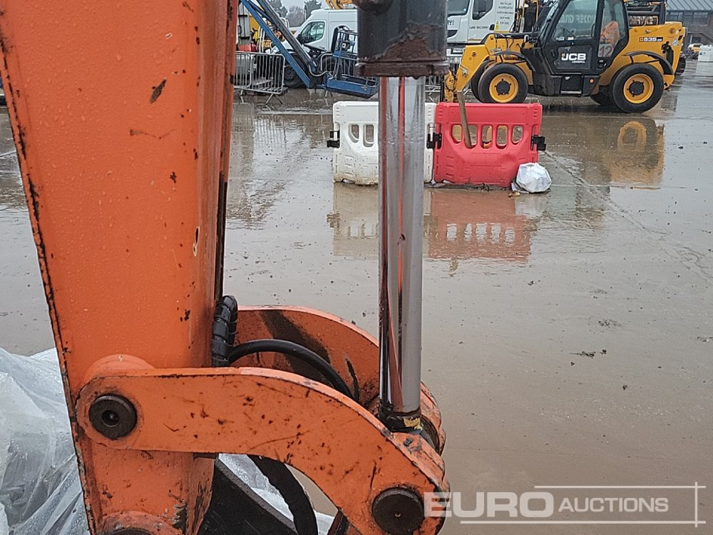 Mini pelle 2017 Hitachi ZX65USB-5A CLP: photos 19 Mini pelle 2017 Hitachi ZX65USB-5A CLP: photos 19