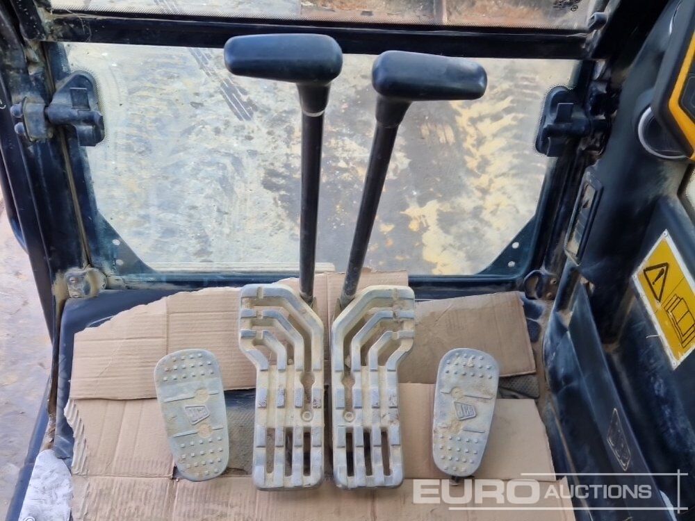 Pelle 2017 JCB JS131LC: photos 47 Pelle 2017 JCB JS131LC: photos 47
