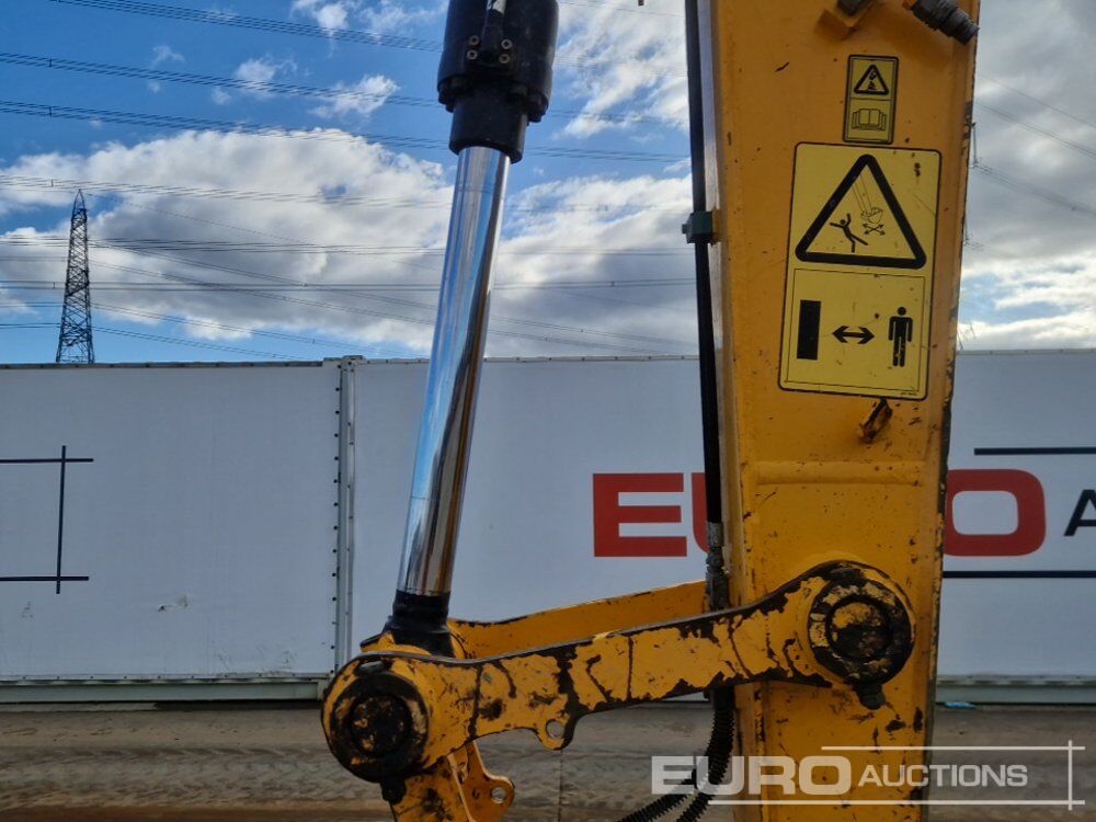 Pelle 2017 JCB JS131LC: photos 22 Pelle 2017 JCB JS131LC: photos 22