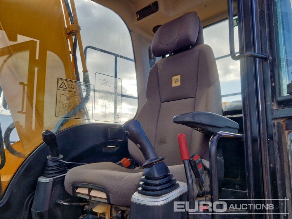 Pelle 2017 JCB JS131LC: photos 45 Pelle 2017 JCB JS131LC: photos 45