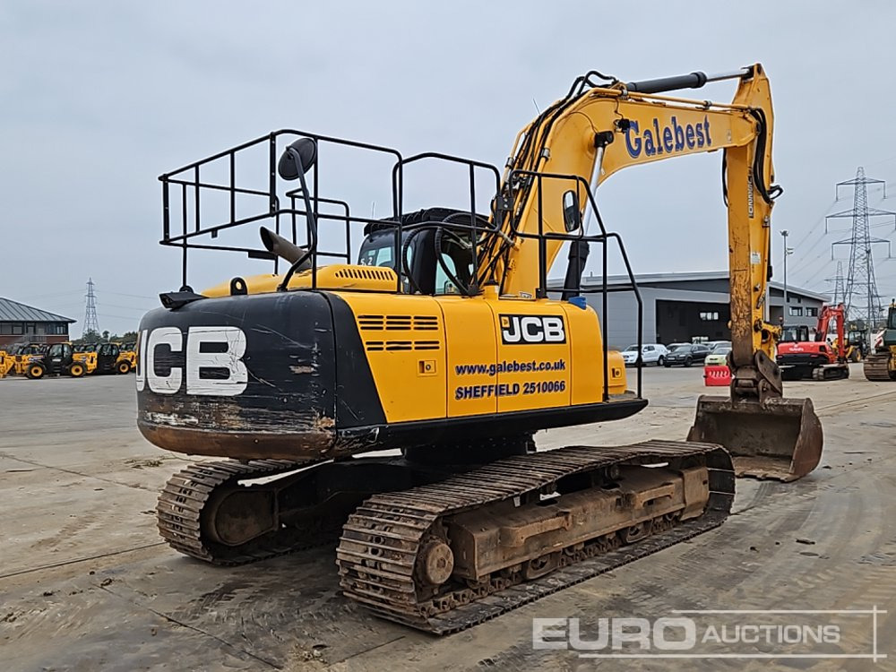 2017 JCB JS220LC - Pelle sur chenille: photos 5 2017 JCB JS220LC - Pelle sur chenille: photos 5