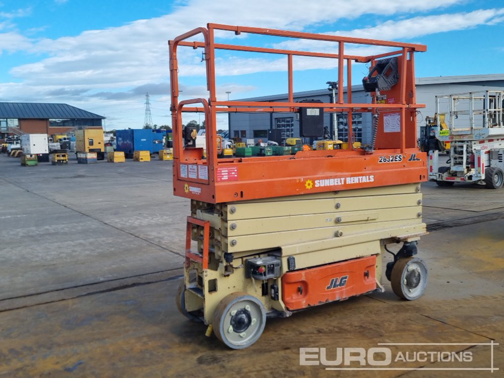 2017 JLG 2632ES - Nacelle: photos 5 2017 JLG 2632ES - Nacelle: photos 5
