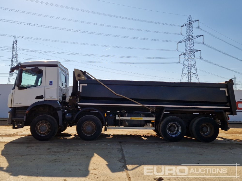 2017 Mercedes Arocs 3240 - Camion benne: photos 2 2017 Mercedes Arocs 3240 - Camion benne: photos 2