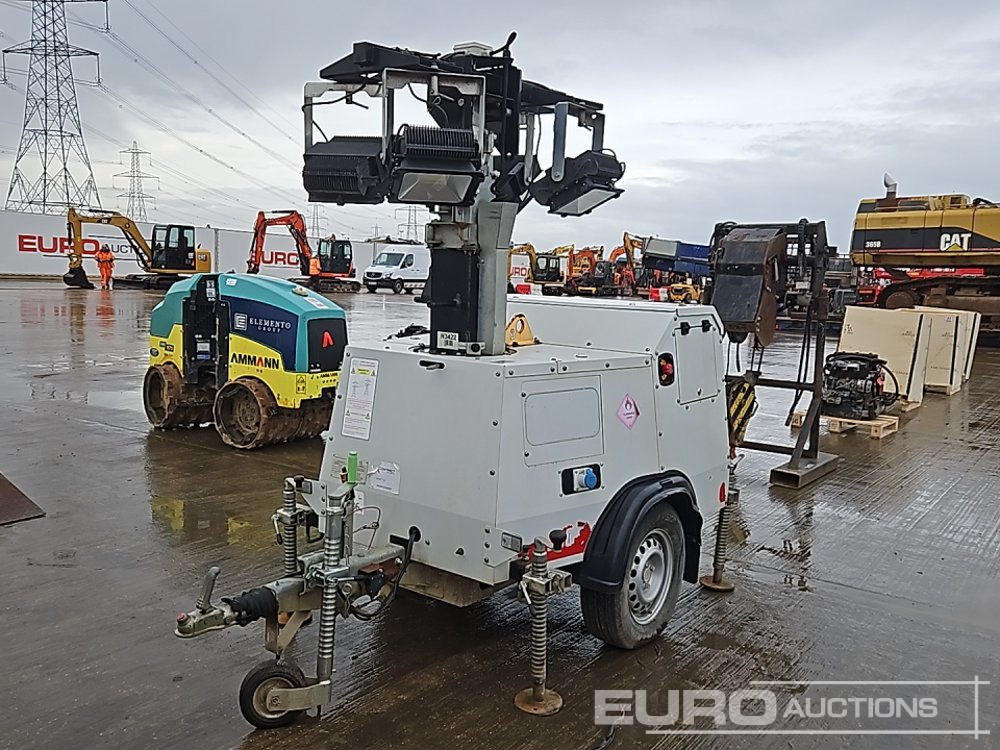 2017 SMC TL90P LED - Mat d'éclairage: photos 1 2017 SMC TL90P LED - Mat d'éclairage: photos 1