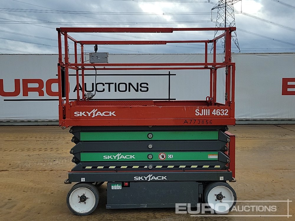 2017 SkyJack SJ4632 - Nacelle: photos 2 2017 SkyJack SJ4632 - Nacelle: photos 2