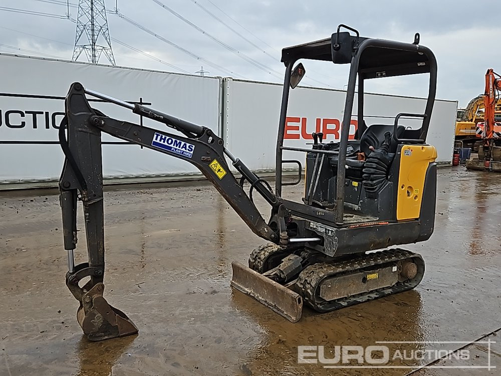 2017 Volvo EC15D - Mini pelle: photos 1 2017 Volvo EC15D - Mini pelle: photos 1