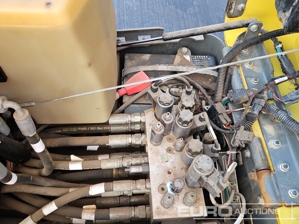 Rouleau de tranchée 2017 Wacker Neuson Roller RT: photos 38 Rouleau de tranchée 2017 Wacker Neuson Roller RT: photos 38