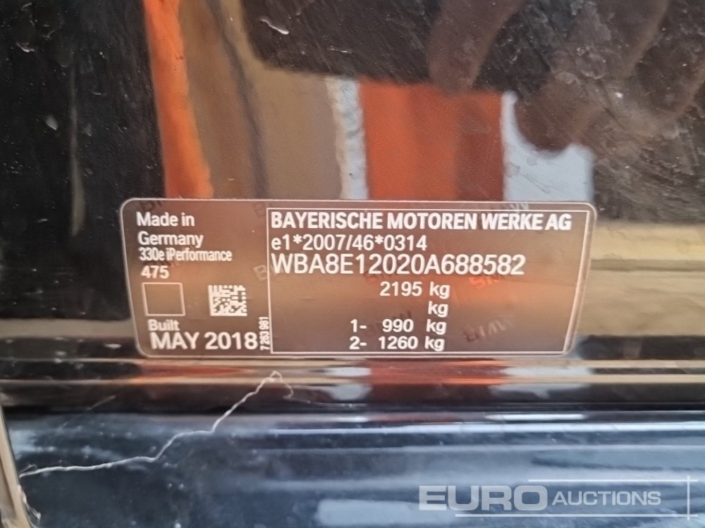 Voiture 2018 BMW 330E M Sport: photos 38