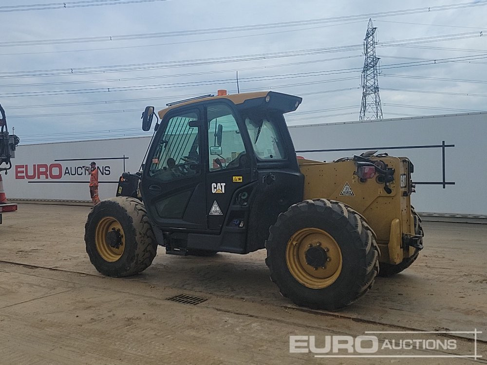 2018 CAT TH408D - Chariot télescopique: photos 3 2018 CAT TH408D - Chariot télescopique: photos 3