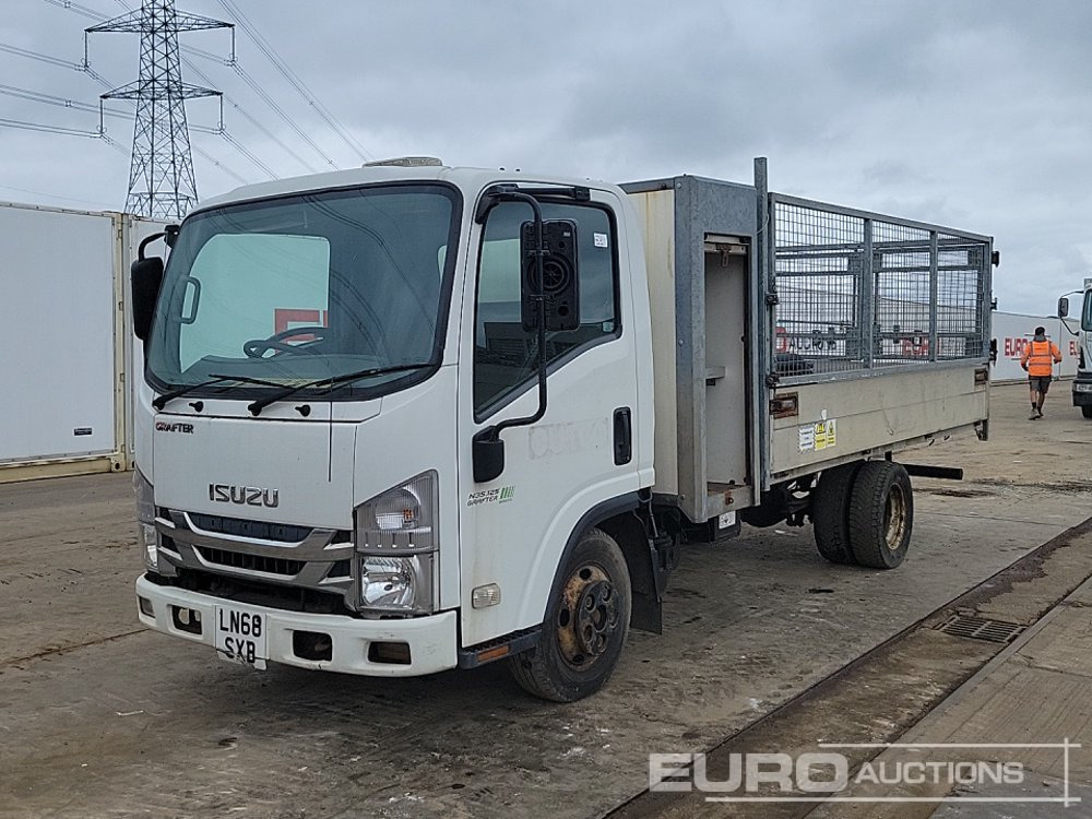 2018 Isuzu N35.125 - Fourgon plateau: photos 1 2018 Isuzu N35.125 - Fourgon plateau: photos 1